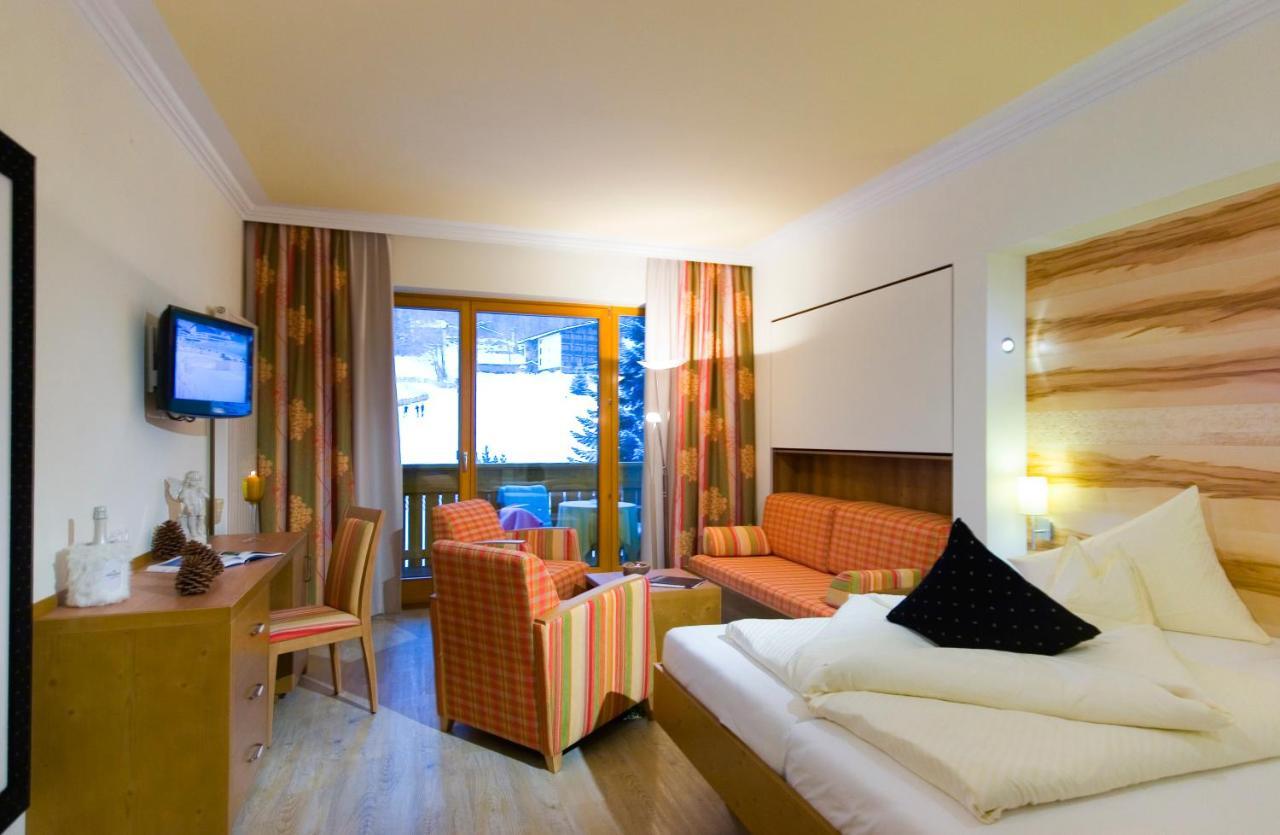 Family & Sporthotel Kaerntnerhof Бад Клайнкирххайм Стая снимка